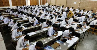 এসএসসি ও সমমানের পরীক্ষা শুরু